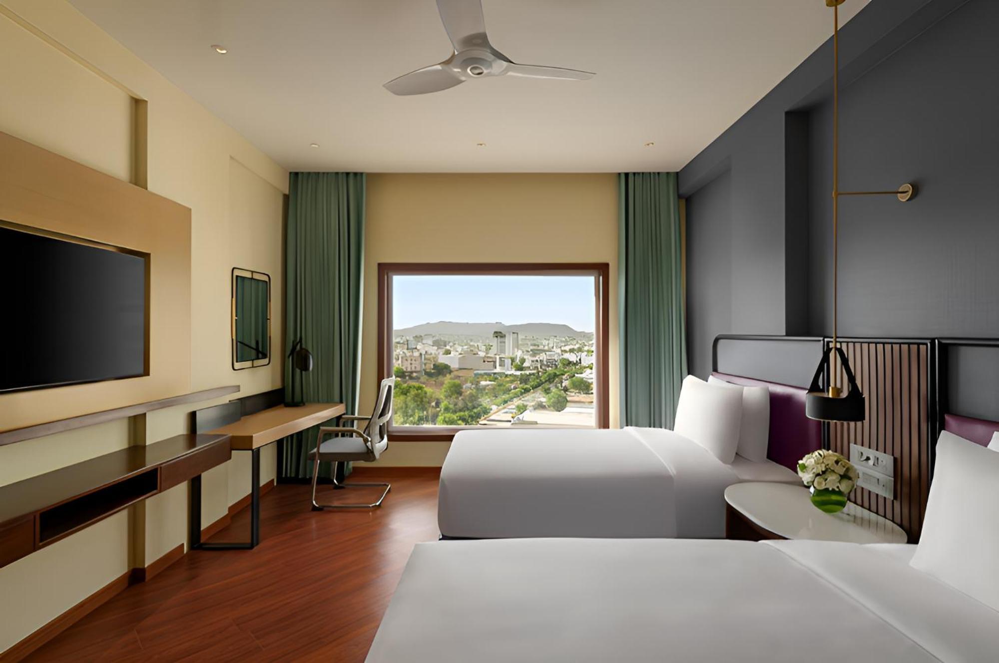 Ramada Encore By Wyndham Udaipur Roopnagar Bagian luar foto