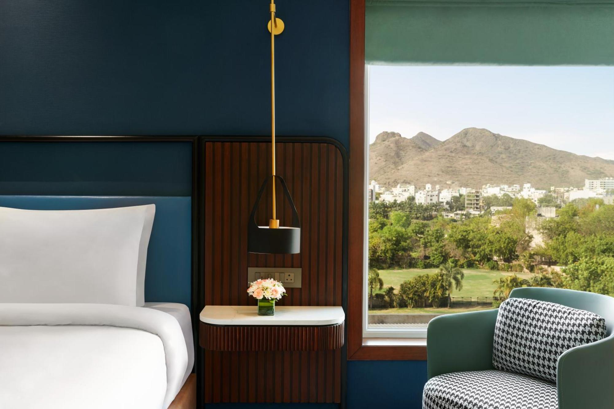 Ramada Encore By Wyndham Udaipur Roopnagar Bagian luar foto